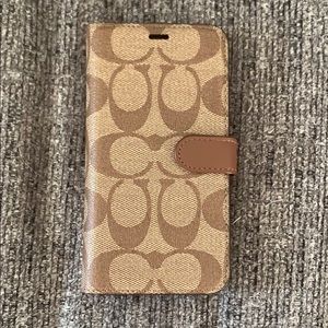 New Coach IPhone Case/Wallet